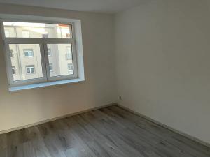 Prodej bytu 2+kk, Milovice, Slepá, 62 m2