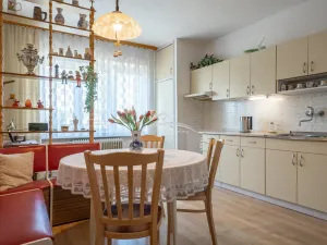Prodej rodinného domu, Kostelec, 330 m2