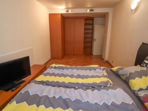 Pronájem bytu 2+1, Praha - Záběhlice, Trenčínská, 56 m2