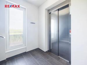 Pronájem bytu 1+kk, Praha - Háje, Výstavní, 32 m2