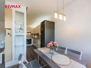 Prodej bytu 3+kk, Praha - Horní Počernice, Mezilesí, 74 m2
