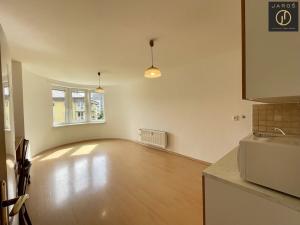 Pronájem bytu 1+kk, Olomouc, Rumunská, 37 m2