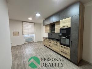 Pronájem bytu 2+kk, Chlumec nad Cidlinou, Klicperovo náměstí, 45 m2
