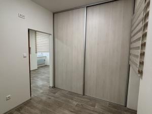 Pronájem bytu 2+kk, Chlumec nad Cidlinou, Klicperovo náměstí, 45 m2