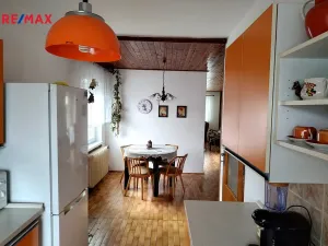 Prodej rodinného domu, Petrohrad, 151 m2