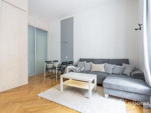Pronájem bytu 2+1, Praha - Vršovice, Krymská, 56 m2