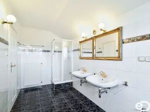 Prodej rodinného domu, Senohraby, Nad žlábky, 388 m2