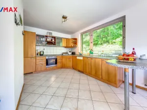 Prodej apartmánu, Svoboda nad Úpou, Sluneční stráň, 393 m2