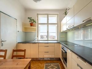 Prodej bytu 3+1, Brno, Charvatská, 102 m2