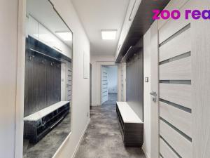 Prodej bytu 2+1, Strakonice, Bezděkovská, 55 m2