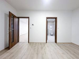 Pronájem bytu 2+kk, Měřín, Náměstí, 56 m2