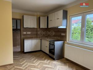 Prodej bytu 3+1, Pardubice - Ohrazenice, Arbesova, 62 m2