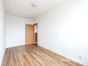 Pronájem bytu 3+kk, Praha - Bohnice, Vratislavská, 56 m2