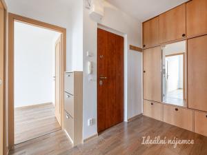 Pronájem bytu 3+kk, Praha - Bohnice, Vratislavská, 56 m2