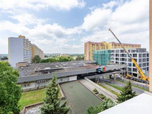 Pronájem bytu 3+kk, Praha - Bohnice, Vratislavská, 56 m2