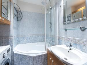 Pronájem bytu 3+kk, Praha - Bohnice, Vratislavská, 56 m2