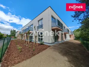 Pronájem bytu 1+kk, Otrokovice, Komenského, 33 m2