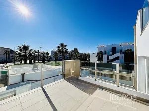 Prodej rodinného domu, Guardamar del Segura, Španělsko, 180 m2