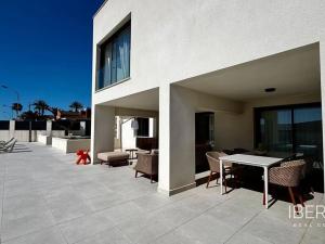 Prodej rodinného domu, Torrevieja, Španělsko, 200 m2