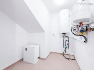 Pronájem rodinného domu, Čakov, 270 m2