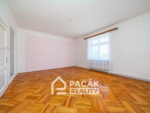 Prodej výrobních prostor, Tršice, 1000 m2