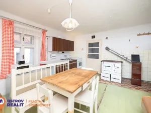 Prodej zemědělské usedlosti, Chlum, 823 m2