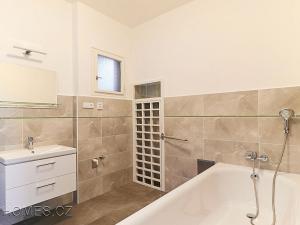 Pronájem bytu 4+kk, Praha - Hradčany, Milady Horákové, 125 m2