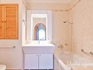 Pronájem bytu 3+1, Brno, Dunajská, 62 m2