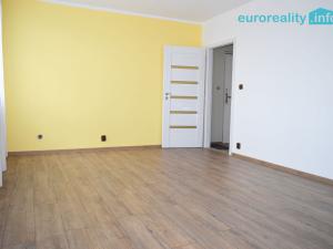 Pronájem bytu 1+kk, Kladno, Norská, 33 m2