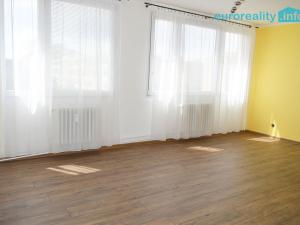 Pronájem bytu 1+kk, Kladno, Norská, 33 m2