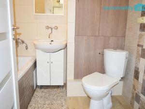 Pronájem bytu 1+kk, Kladno, Norská, 33 m2