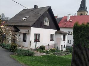 Prodej chalupy, Oloví, Horní Ulice, 90 m2