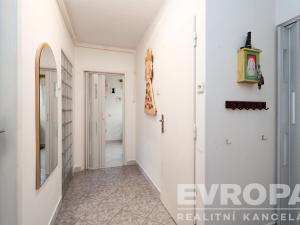 Prodej bytu 2+1, Hostinné, Lidická, 63 m2