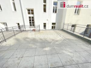 Pronájem bytu 1+kk, Praha - Smíchov, Radlická, 25 m2
