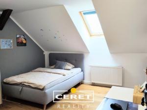 Prodej vícegeneračního domu, Žatec, Chomutovská, 300 m2