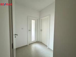 Pronájem bytu 2+kk, Hradec Králové - Moravské Předměstí, Štefánikova, 44 m2