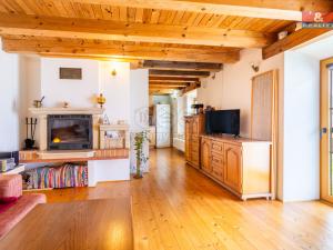 Prodej rodinného domu, Křemže, Náměstí, 105 m2