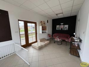Pronájem obchodního prostoru, Bystřice pod Hostýnem, Přerovská, 100 m2