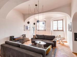 Prodej kanceláře, Nové Město nad Metují, Husovo náměstí, 730 m2