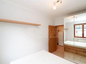 Pronájem bytu 2+1, Praha - Dejvice, Lindleyova, 55 m2