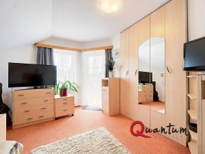 Prodej rodinného domu, Jesenice, Jalovcová, 210 m2