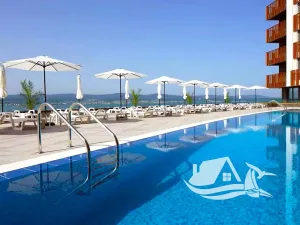 Prodej bytu 1+kk, Nesebar, Bulharsko, 32 m2
