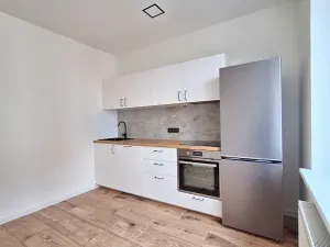Pronájem bytu 2+1, Praha - Holešovice, Malá Plynární, 57 m2
