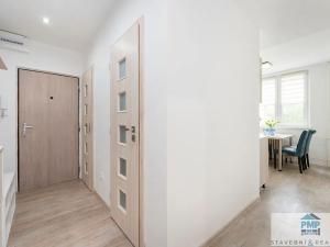 Prodej bytu 2+1, Velké Opatovice, nám. Míru, 63 m2