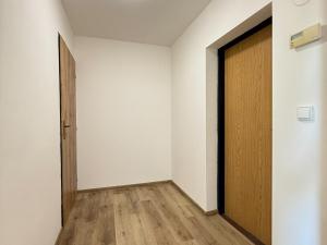 Pronájem bytu 2+1, Háj u Duchcova, Kubátova, 45 m2