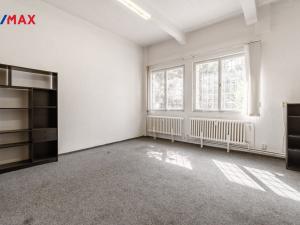 Prodej obchodního prostoru, Praha - Strašnice, Úvalská, 591 m2