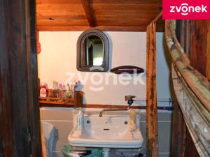 Prodej chaty, Velké Karlovice, 65 m2