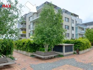 Pronájem bytu 2+kk, Praha - Dolní Chabry, Poštova, 56 m2