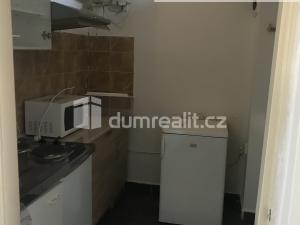 Pronájem bytu 1+1, Praha - Libeň, Zenklova, 26 m2