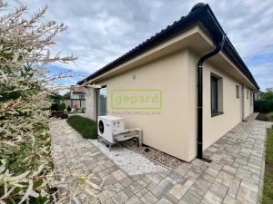 Prodej rodinného domu, Lužec nad Vltavou, Mělnická, 177 m2